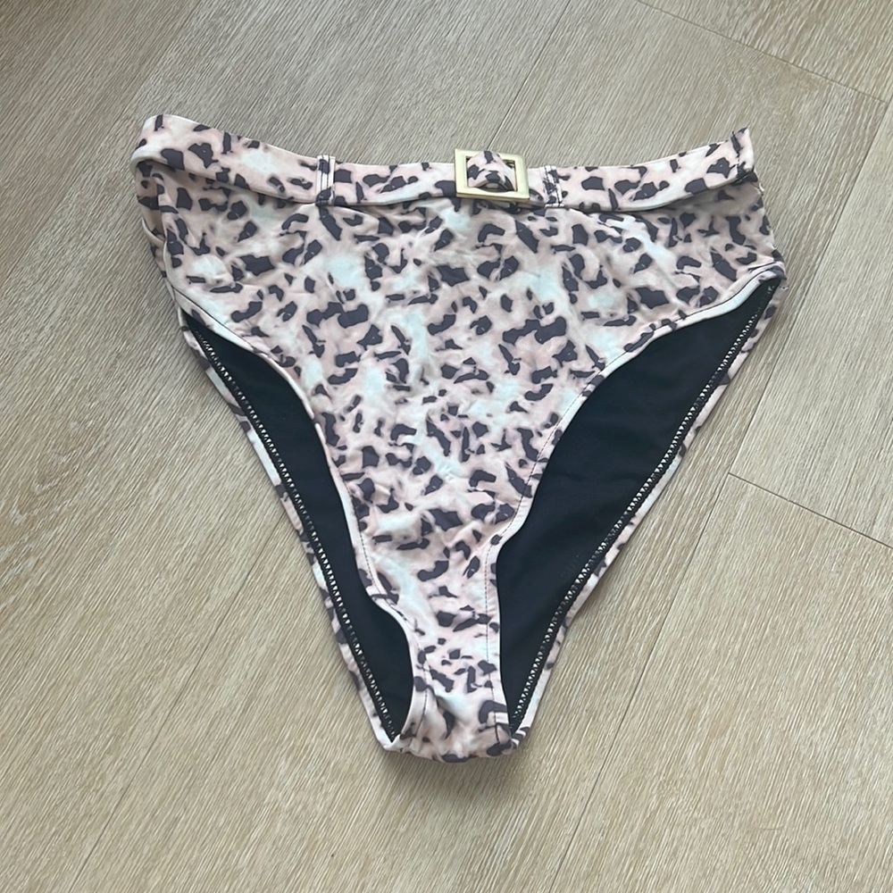 NWOT We Wore What Bikini Bottom - Cheetah